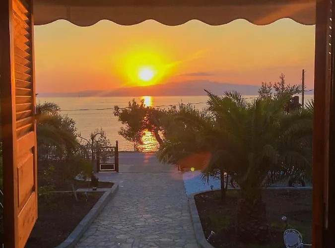 Ihome فيلة Skála Kallirákhis